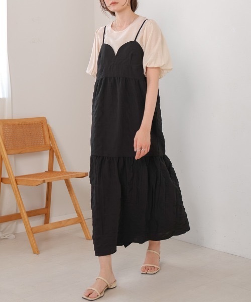 Bab(バブ)の「【S・Mサイズ展開あり】ポコポコティアードキャミワンピース(ワンピース・レディース・ブラック/ライトグリーン/ベージュ・MEDIUM/SMALL)」の1枚目の写真