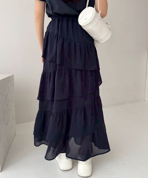 one after another NICE CLAUP（ワンアフターアナザーナイスクラップ）の「【6段階サイズ調整可能】フリルティアードスカート（スカート・レディース・サックスブルー/ブラック/ネイビー/ブラック系その他/オフホワイト・FREE）」の20枚目の写真
