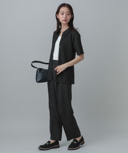 GLOBAL WORK(グローバルワーク)の「MATINEE LINE/ポコポコシャツ半袖/327916(シャツ/ブラウス・レディース・ブラック/アイボリー/セージグリーン・LONG/REGULAR)」の13枚目の写真