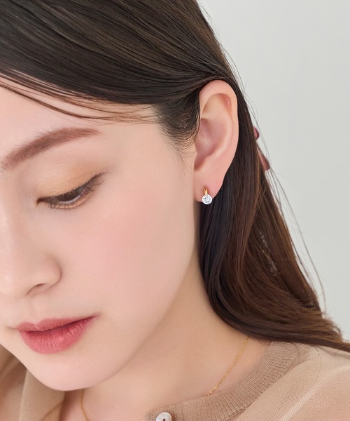 Phoebe（フィービィー）の「【痛くないシリーズ/金属アレルギー対応】スターリスビジューライトフィットイヤリング（イヤリング・レディース・シルバー/イエローゴールド・FREE）」の15枚目の写真