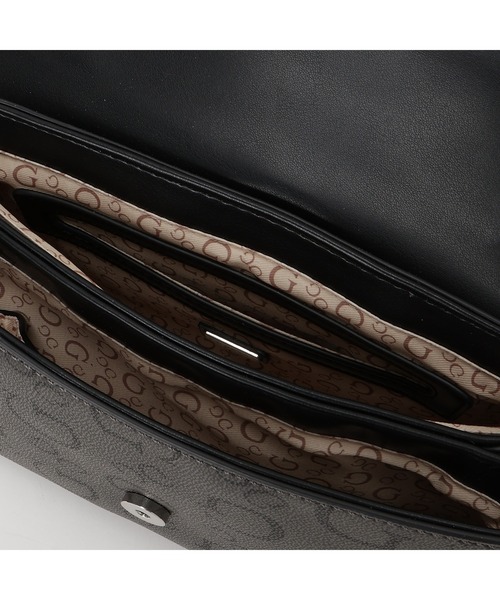 Guess(ゲス)の「MARLENA Top Handle Crossbody ハンドバッグ (ショルダーバッグ・レディース・ダークグレー・ONE SIZE)」の11枚目の写真
