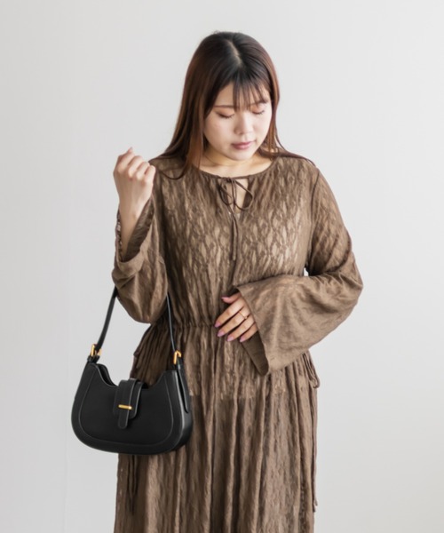 CLETTE(クレット)の「ロング丈シアーレースワンピース(ワンピース・レディース・ブラウン/アイボリー/ブラック・LL/3L/4L)」の12枚目の写真