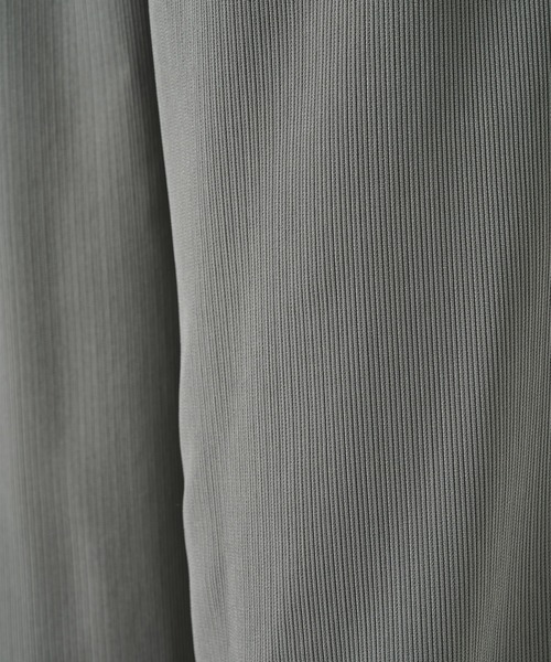 STUDIOUS(ステュディオス)の「DRY DOBBY DOUGI PANTS(スラックス・メンズ・ブラック/グレイッシュベージュ・1/2)」の20枚目の写真