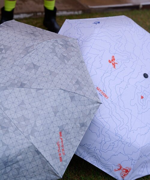 Franklin Climbing(フランクリンクライミング)の「【Franklin Climbing】【RAIN】mini折り畳み傘/晴れ雨兼用(折りたたみ傘・レディース・ブラック/ベージュ系その他/ホワイト系その他/グレー・ONE SIZE)」の5枚目の写真