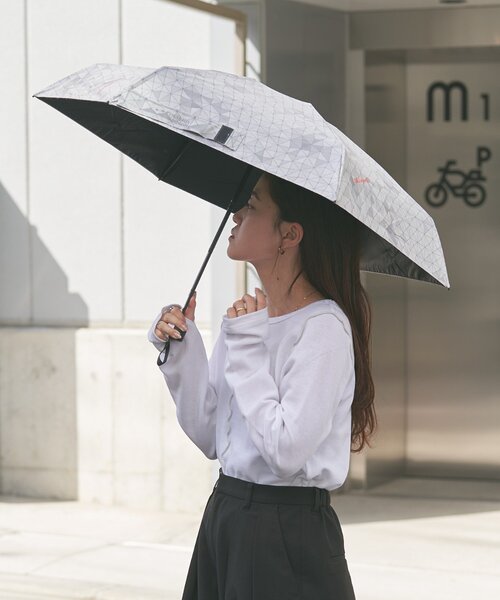 Franklin Climbing(フランクリンクライミング)の「【Franklin Climbing】【RAIN】mini折り畳み傘/晴れ雨兼用(折りたたみ傘・レディース・ブラック/ベージュ系その他/ホワイト系その他/グレー・ONE SIZE)」の7枚目の写真