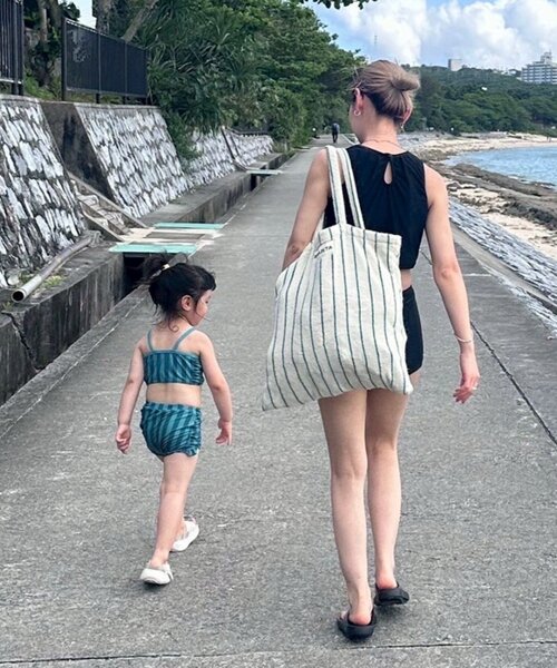 CIAOPANIC TYPY（チャオパニックティピー）の「【WEB限定】【KIDS】サイドシャーリングセパレートスイムウェア（水着・キッズ・グリーン/オレンジ・LARGE/X-LARGE/XX-LARGE/SMALL/MEDIUM）」の7枚目の写真