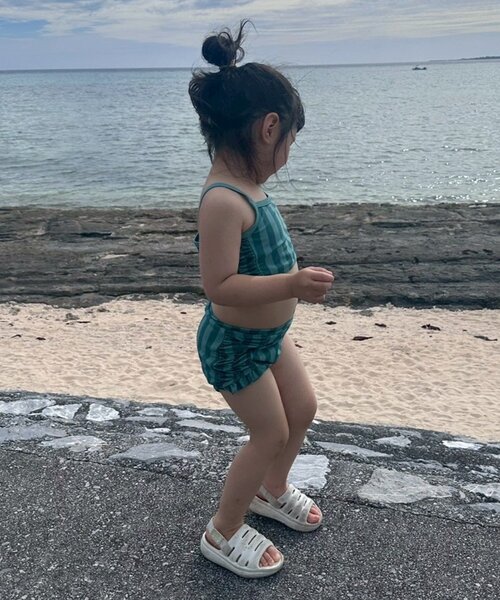 CIAOPANIC TYPY（チャオパニックティピー）の「【WEB限定】【KIDS】サイドシャーリングセパレートスイムウェア（水着・キッズ・グリーン/オレンジ・LARGE/X-LARGE/XX-LARGE/SMALL/MEDIUM）」の9枚目の写真