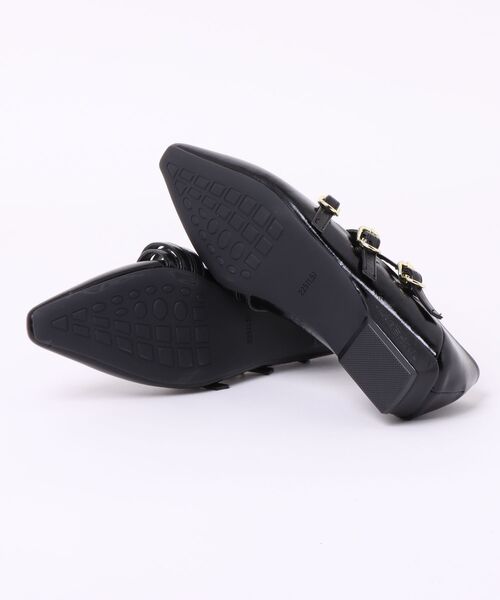 shoes365(シューズスリーシックスファイヴ)の「ポインテッドトゥストラップパンプス(パンプス・レディース・オフホワイト/ブラック・24.5cm/23.0cm/24.0cm/25.0cm/22.5cm/23.5cm)」の4枚目の写真