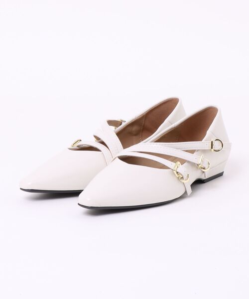 shoes365(シューズスリーシックスファイヴ)の「ポインテッドトゥストラップパンプス(パンプス・レディース・オフホワイト/ブラック・24.5cm/23.0cm/24.0cm/25.0cm/22.5cm/23.5cm)」の10枚目の写真