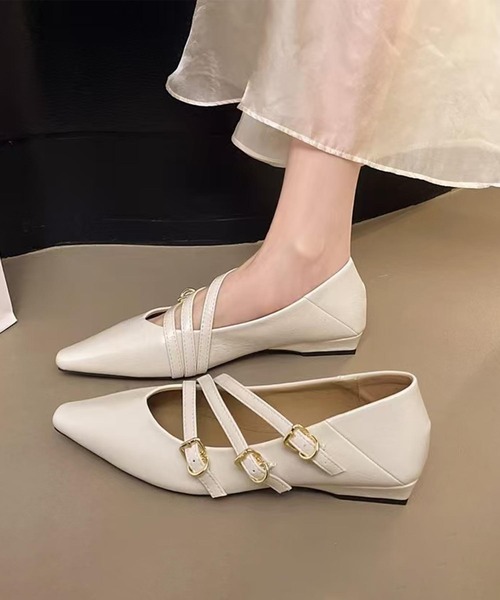shoes365(シューズスリーシックスファイヴ)の「ポインテッドトゥストラップパンプス(パンプス・レディース・オフホワイト/ブラック・24.5cm/23.0cm/24.0cm/25.0cm/22.5cm/23.5cm)」の6枚目の写真