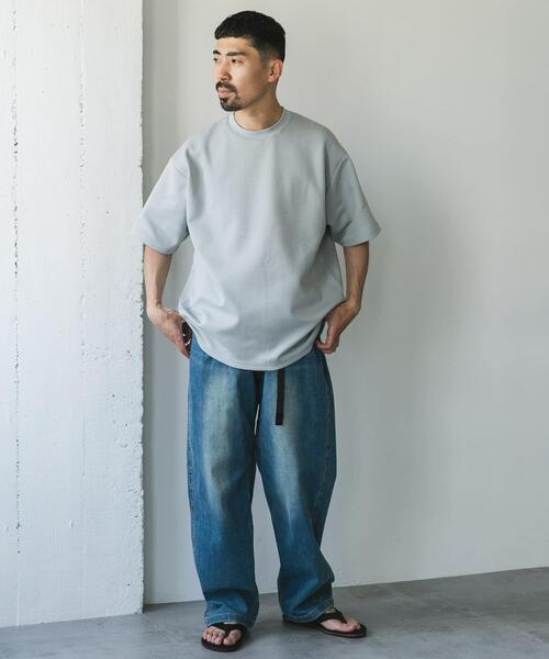 URBAN RESEARCH DOORS（アーバンリサーチドアーズ）の「ダンボール ボックス ショートスリーブ Tシャツ（Tシャツ/カットソー・メンズ・ライトグレー/チャコールグレー/ブルー・MEDIUM/LARGE）」の8枚目の写真