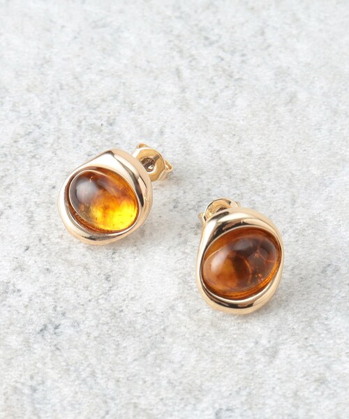 OPAQUE.CLIP(オペークドットクリップ)の「メタル縁取りカラーピアス(ピアス(両耳用)・レディース・ゴールド/シルバー・00)」の3枚目の写真