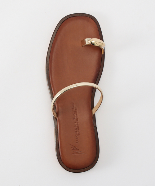 La TOTALITE（ラトータリテ）の「NICOLAS LAINAS/ニコラスライナス フラットサンダル（サンダル・レディース・ブラック/ベージュ・36/37/38）」の7枚目の写真