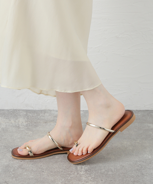 La TOTALITE（ラトータリテ）の「NICOLAS LAINAS/ニコラスライナス フラットサンダル（サンダル・レディース・ブラック/ベージュ・36/37/38）」の12枚目の写真