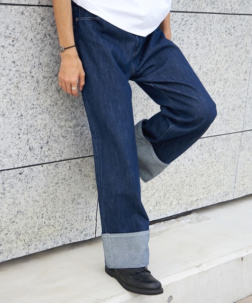 FFEIN(フェイン)の「【WEB限定】ストレートロールアップデニム(デニムパンツ・メンズ・インディゴブルー/ブラック・マルチサイズ)」の2枚目の写真