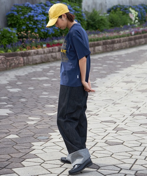 FFEIN(フェイン)の「【WEB限定】ストレートロールアップデニム(デニムパンツ・メンズ・インディゴブルー/ブラック・マルチサイズ)」の7枚目の写真