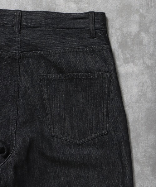FFEIN(フェイン)の「【WEB限定】ストレートロールアップデニム(デニムパンツ・メンズ・インディゴブルー/ブラック・マルチサイズ)」の18枚目の写真