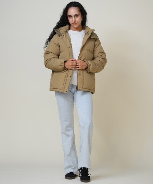 THE NORTH FACE(ザノースフェイス)の「THE NORTH FACE/ザ・ノース・フェイス CAMP SIERRA SHORT キャンプシェラショート ダウンジャケット NDW92531(ダウンジャケット/コート・レディース・ブラック/ダークベージュ/アイボリー・M/S/XL/L)」の11枚目の写真