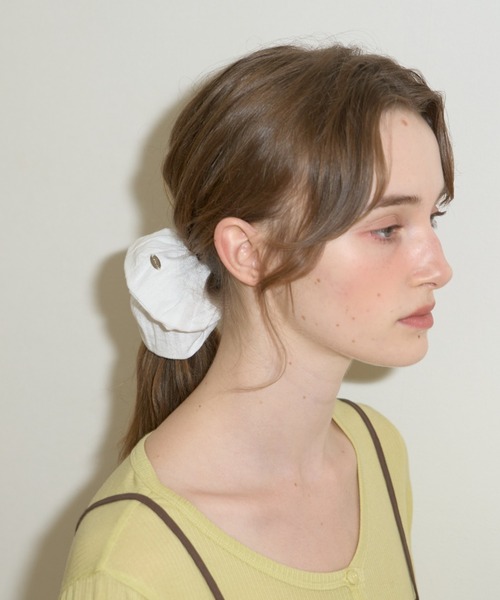 GIUNON(ジウノン)の「embroidery cotton big chouchou / エンブロイダリーコットンビッグシュシュ(シュシュ・レディース・ブラック/ホワイト/ピンク・FREE)」の6枚目の写真