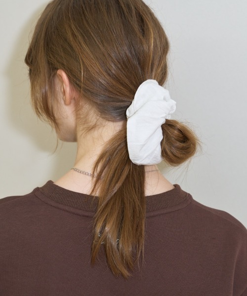 GIUNON(ジウノン)の「embroidery cotton big chouchou / エンブロイダリーコットンビッグシュシュ(シュシュ・レディース・ブラック/ホワイト/ピンク・FREE)」の15枚目の写真