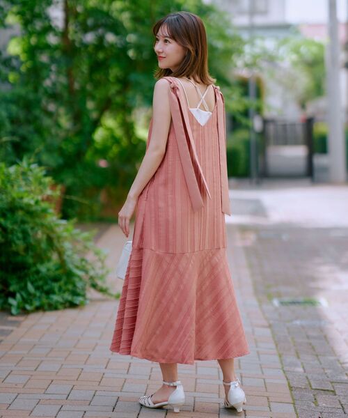 COHINA(コヒナ)の「ストライプリボンショルダーワンピース 【低身長・小柄女性】(ワンピース・レディース・ブラック/ホワイト/ピンク・ONE SIZE)」の15枚目の写真