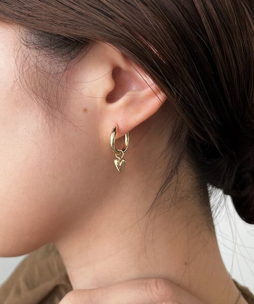 CAPRICIEUX LE'MAGE（カプリシューレマージュ）の「〈GOLDY/ゴールディ〉2WAYハートフープピアス（ピアス（両耳用）・レディース・シルバー/ゴールド・FREE）」の6枚目の写真