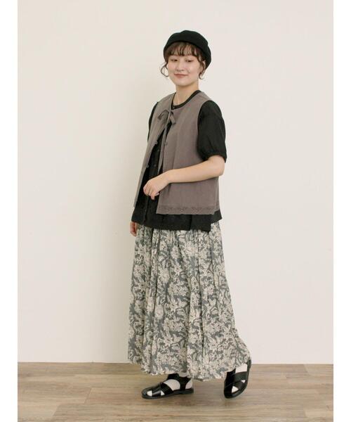 Samansa Mos2（サマンサ モスモス）の「レース付きリボン開きベスト（ベスト・レディース・グレー/チャコールグレー/キナリ・F）」の11枚目の写真