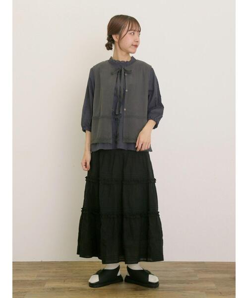 Samansa Mos2（サマンサ モスモス）の「レース付きリボン開きベスト（ベスト・レディース・グレー/チャコールグレー/キナリ・F）」の18枚目の写真