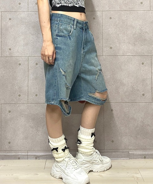 NANEA(ナネア)の「ダメージデニムハーフパンツ(デニムパンツ・レディース・ブルー・X-SMALL/SMALL/MEDIUM/LARGE)」の13枚目の写真