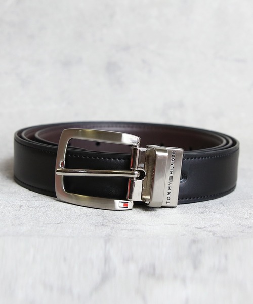TOMMY HILFIGER（トミーヒルフィガー）の「TOMMY HILFIGER バックルrリバーシブルベルト（ベルト・メンズ・ブラック系その他・FREE）」の2枚目の写真