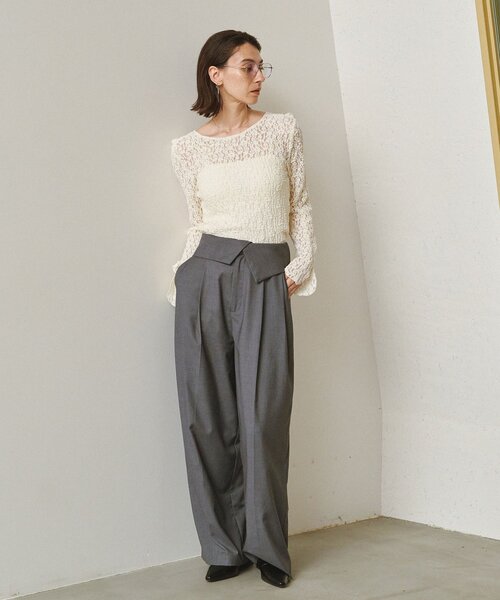CAPRICIEUX LE'MAGE(カプリシューレマージュ)の「【前後2WAY】レースUネックトップス(Tシャツ/カットソー・レディース・アイボリー/ブラック・FREE)」の5枚目の写真