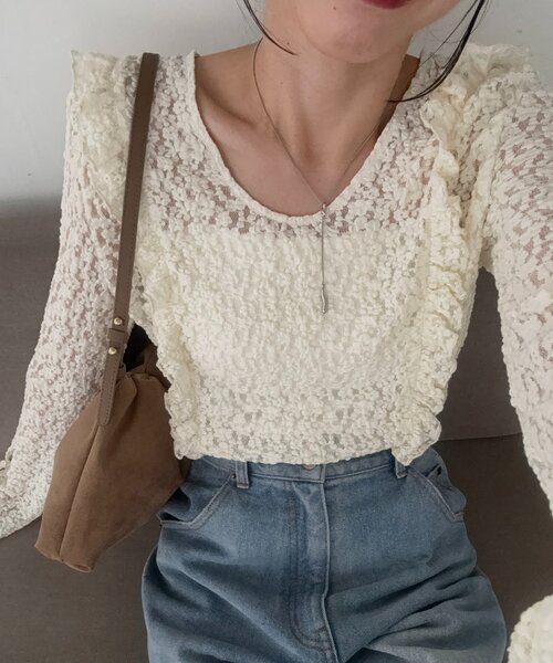 CAPRICIEUX LE'MAGE(カプリシューレマージュ)の「【前後2WAY】レースUネックトップス(Tシャツ/カットソー・レディース・アイボリー/ブラック・FREE)」の7枚目の写真