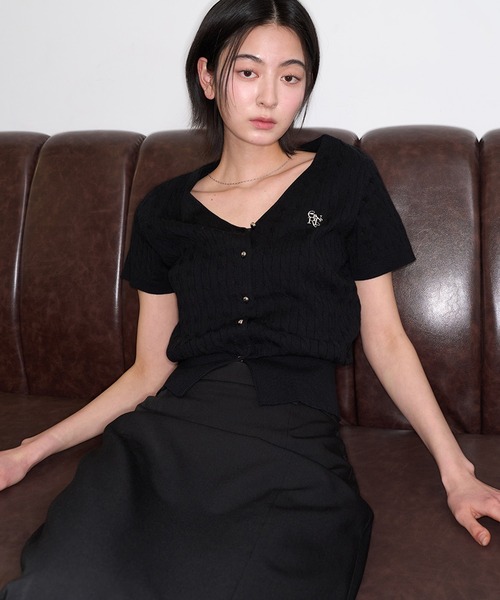 GENERAL IDEA(ジェネラルアイデア)の「GENERAL IDEA/ジェネラルアイディア tencel v-neck cable cardigan カーディガン(カーディガン/ボレロ・レディース・ブラック/ブルー/ラベンダー/ホワイト/ピンク・S/M/L)」の3枚目の写真