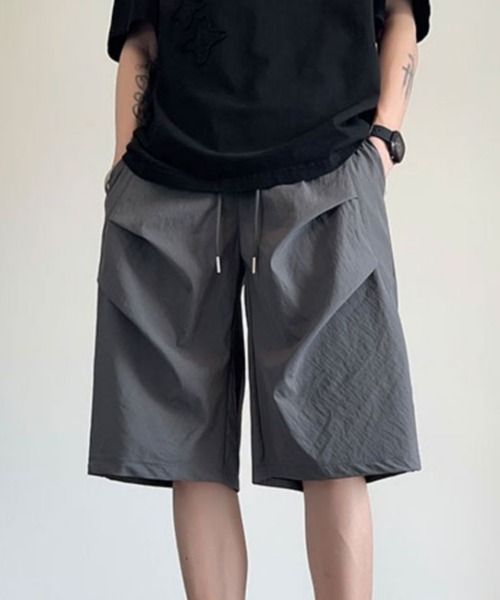 MGV(エムジーヴィー)の「タックデザインハーフパンツ(その他パンツ・メンズ・ライトグレー/ブラック/グレー・MEDIUM/LARGE/X-LARGE)」の5枚目の写真