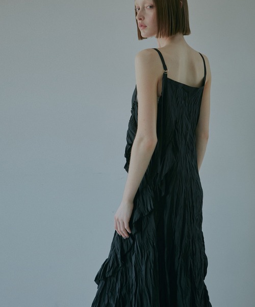 LE CIEL BLEU(ルシェルブルー)の「クリンクルドラッフルキャムドレス / Crinckled Ruffle Cami Dress(ワンピース・レディース・オフホワイト/ブラック・36/38)」の11枚目の写真
