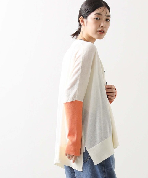 Gready Brilliant（グレディブリリアン）の「シアーポンチョ配色スリーブニット（ニット/セーター・レディース・アイボリー/ライトグレー・FREE）」の8枚目の写真