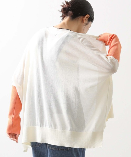 Gready Brilliant（グレディブリリアン）の「シアーポンチョ配色スリーブニット（ニット/セーター・レディース・アイボリー/ライトグレー・FREE）」の9枚目の写真