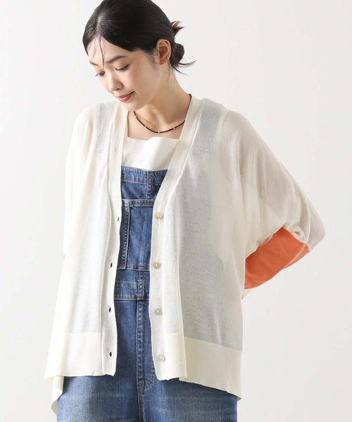 Gready Brilliant（グレディブリリアン）の「シアーポンチョ配色スリーブニット（ニット/セーター・レディース・アイボリー/ライトグレー・FREE）」の10枚目の写真