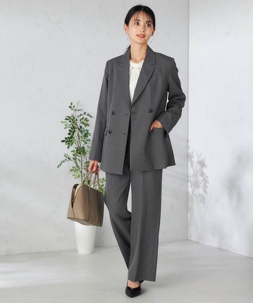 a.v.v(アーヴェヴェ)の「ポイントベーシックパンプス(パンプス・レディース・ブラック/アイボリー・24.5/23.5)」の5枚目の写真