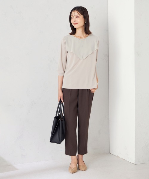 a.v.v(アーヴェヴェ)の「ポイントベーシックパンプス(パンプス・レディース・ブラック/アイボリー・24.5/23.5)」の11枚目の写真