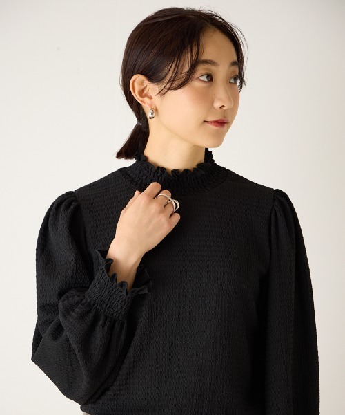 riziere(リジェール)の「MOM:シャーリングカラープルオーバー(KIDSとお揃い)(Tシャツ/カットソー・レディース・アイボリー/ブラック・FREE)」の13枚目の写真