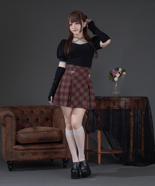 Pal elfy(パルエルフィー)の「リボンビジュー付きタックミニスカート(スカート・レディース・ボルドー/ブラック系その他・LARGE/フリー)」の19枚目の写真