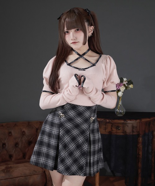 Pal elfy(パルエルフィー)の「リボンビジュー付きタックミニスカート(スカート・レディース・ボルドー/ブラック系その他・LARGE/フリー)」の5枚目の写真