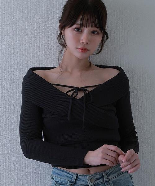M DOLLY(エムドリー)の「amore ribbon knit tops/アモーレリボンニットトップス(ニット/セーター・レディース・ブラック/ピンク・FREE)」の5枚目の写真