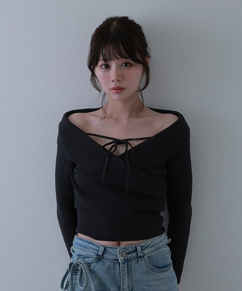 M DOLLY(エムドリー)の「amore ribbon knit tops/アモーレリボンニットトップス(ニット/セーター・レディース・ブラック/ピンク・FREE)」の4枚目の写真