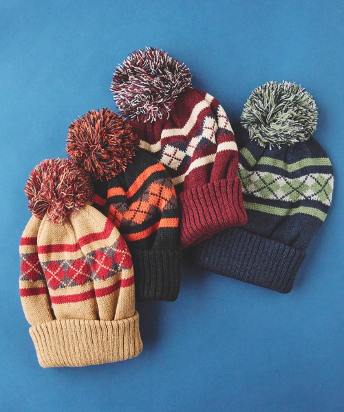 BEAMS(ビームス)の「アーガイル ボンボン ニットキャップ(ニットキャップ/ビーニー・メンズ・ブラック/ネイビー/ワイン/ブラウン系その他4・ONE SIZE)」の5枚目の写真