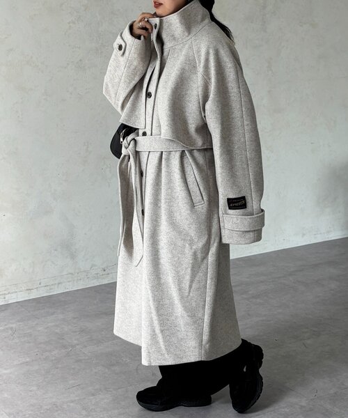 CPCM（シーピーシーエム）の「ケープ付き軽量メルトンスタンドコート（その他アウター・レディース・ブラウン系その他/ブラック/オフホワイト/グレー・FREE）」の7枚目の写真