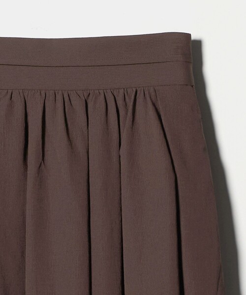 green label relaxing（グリーンレーベルリラクシング）の「エアリー ギャザー スカート 2（スカート・レディース・ライトグレー/ダークグレー/ダークブラウン・36/38）」の21枚目の写真