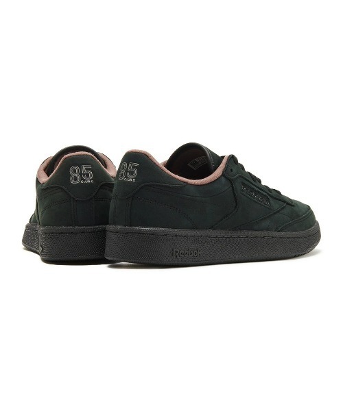 Kinetics（キネティクス）の「REEBOK CLUB C 85 VINTAGE（リーボック クラブシー 85 ヴィンテージ）（スニーカー・メンズ・オリーブ系/ブラック・26cm/26.5cm/27cm/27.5cm/28cm/28.5cm/29cm）」の3枚目の写真