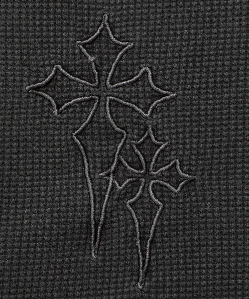 SILVER BULLET（シルバーバレット）の「『SILVER BULLET SELECT AP/シルバーバレットセレクト』ヴィンテージ風クロス刺繍ワッフルダメージロンT（Tシャツ/カットソー・メンズ・グレー/ブラック/チャコール・L/M）」の20枚目の写真